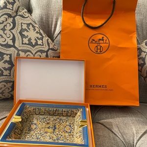 Hermes Ashtray Cigar Plate Tray Les Jardins d'Armenie Floral Blue Gold Auth Mint